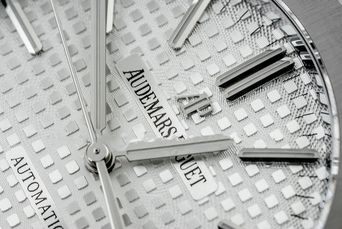 Royal Oak 15400 Steel White Dial - Image 3
