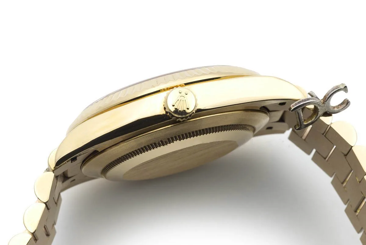 Day-Date 40 228238 White Dial in Yellow Gold - Image 4
