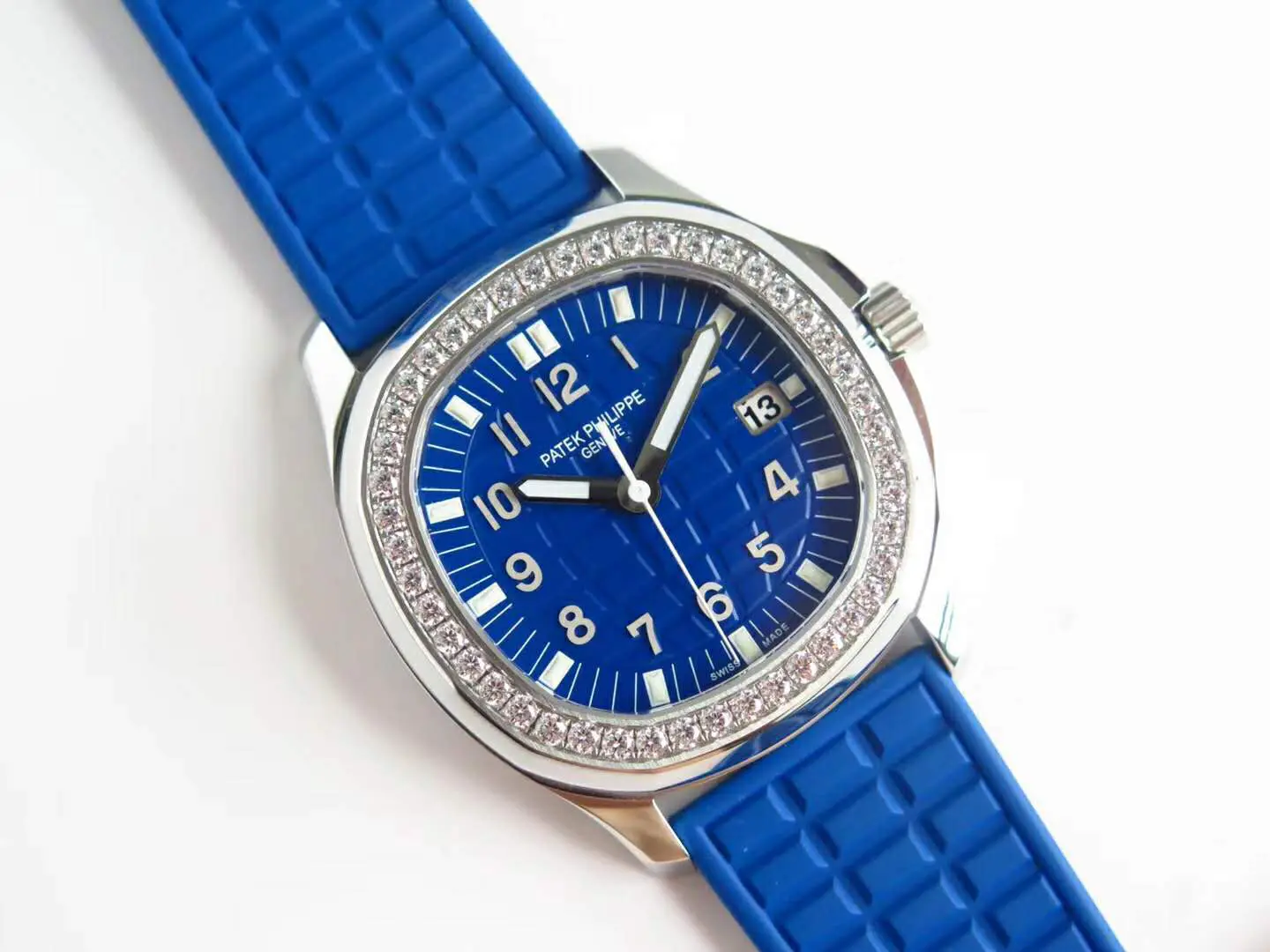 Aquanaut Luce 5067A-014 quadrante blu in acciaio - immagine 6