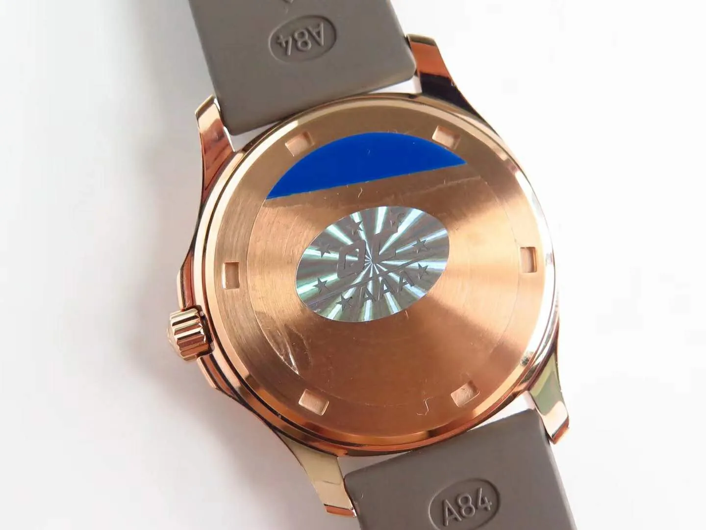 Aquanaut Luce 5068R-001 esfera marrón en oro rosa - Imagen 6