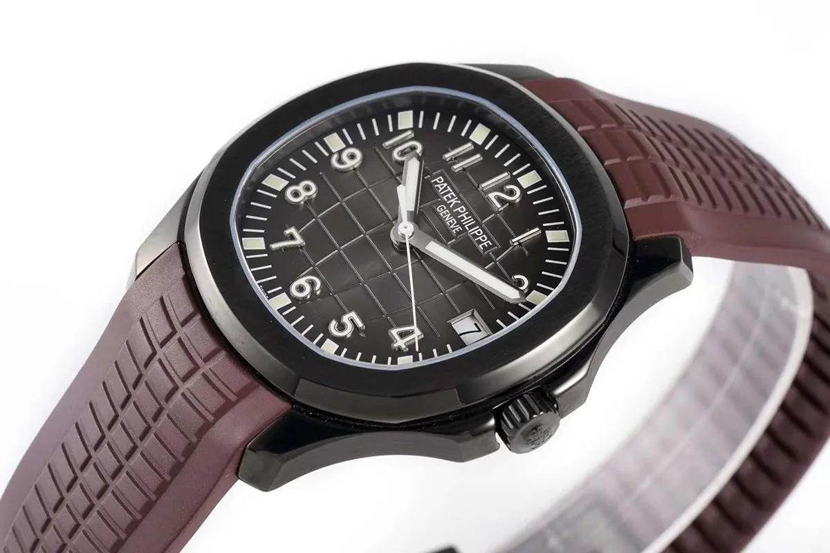 Aquanaut 5167A ‘Black Venom Limited Edition’ schwarzes Zifferblatt am braunen Kautschukarmband – Bild 9