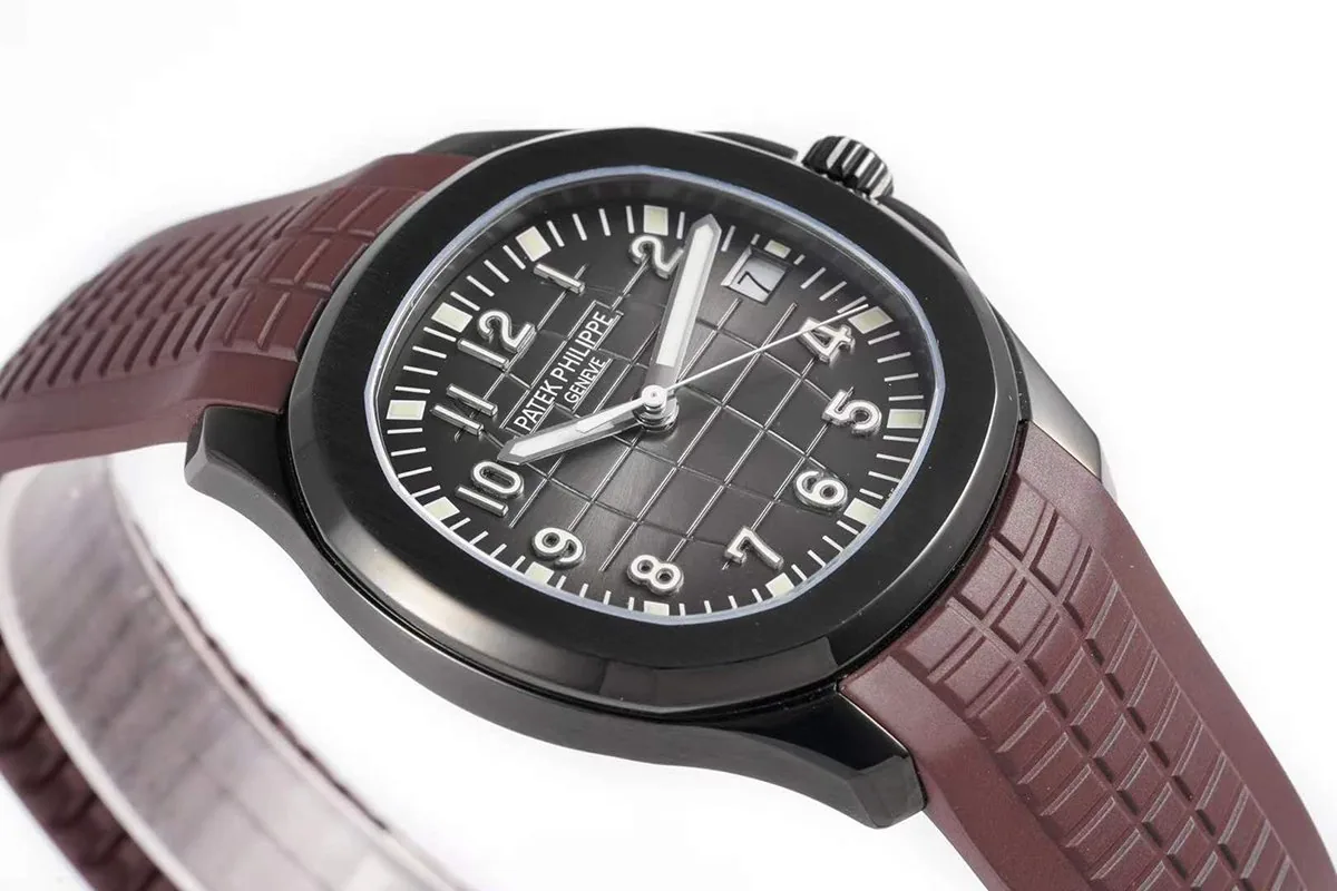 Aquanaut 5167A ‘Black Venom Limited Edition’ schwarzes Zifferblatt am braunen Kautschukarmband – Bild 4