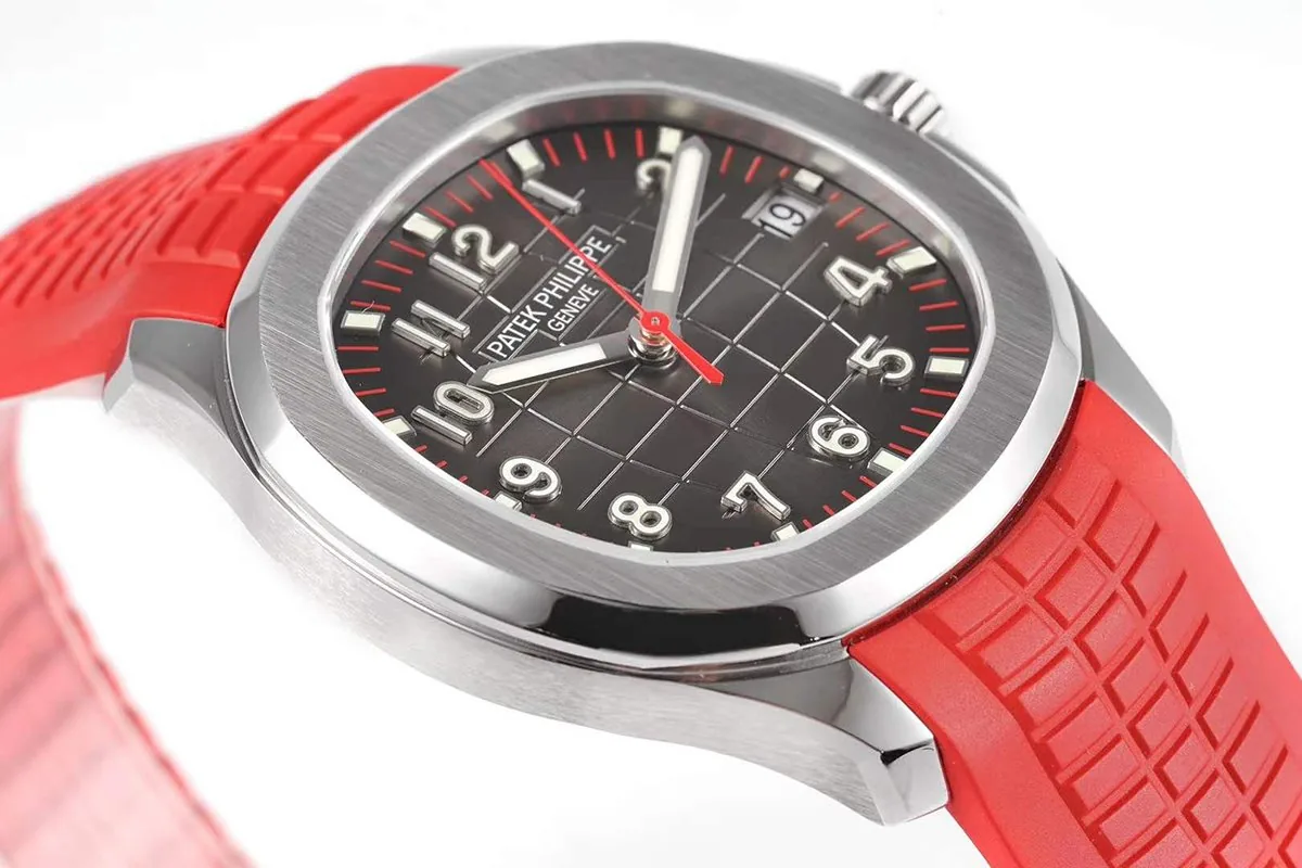 Aquanaut 5167A-012 ‘Singapore 2019’ Black Dial in Steel - Image 5