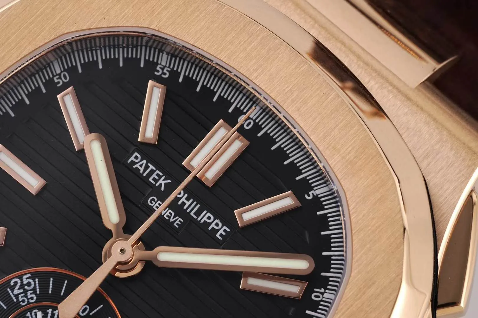Nautilus Chronograph 5980/1R in Rose Gold on Brown Leather Strap - Image 4