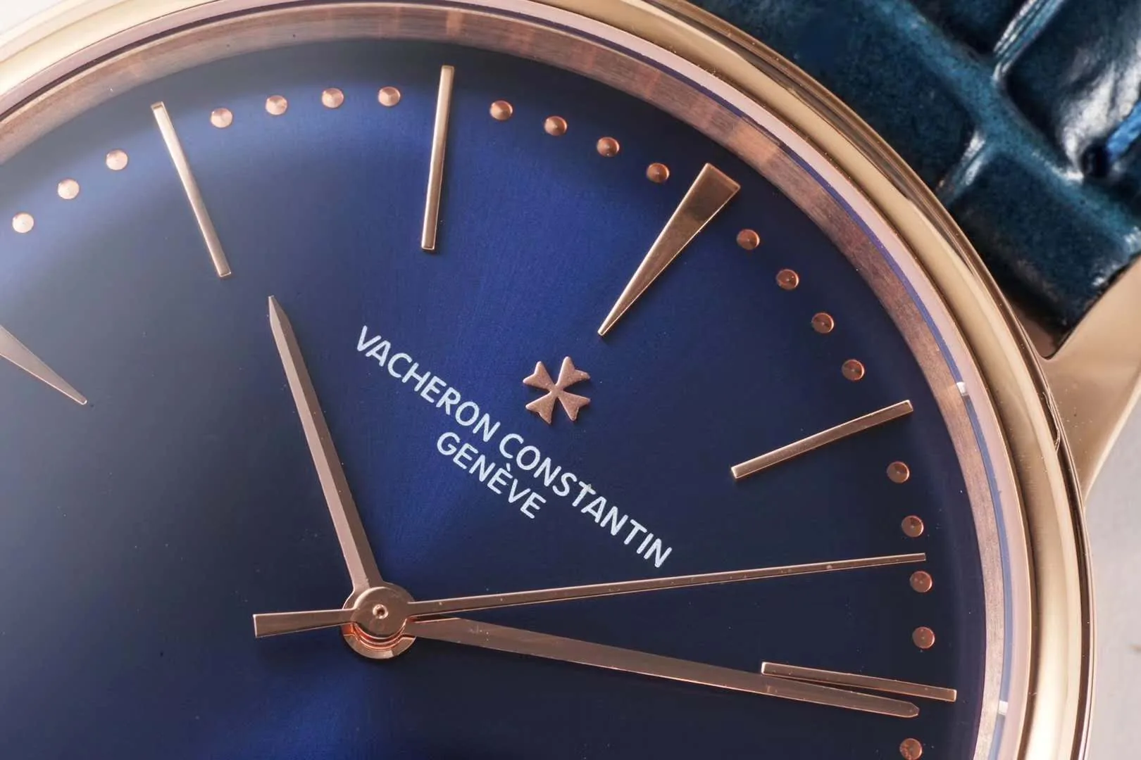 Patrimony Blue Dial in Pink Gold Ref: 85180 - Image 4