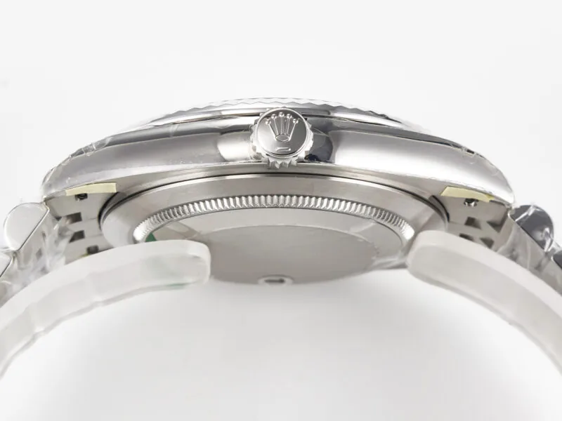Datejust 36mm 126334 VSF Blue Dial Stick Markers in White Gold - Image 14