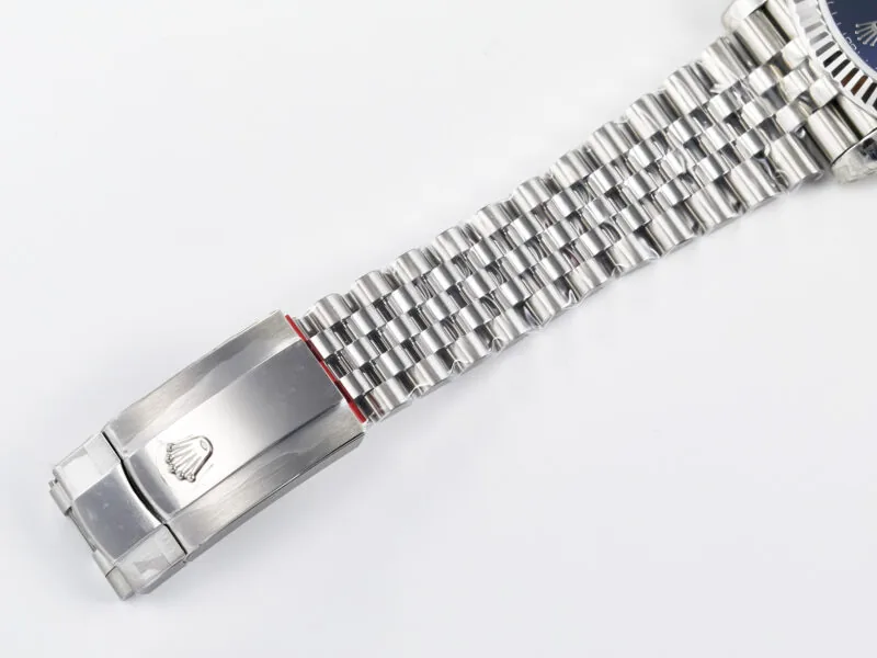 Datejust 36mm 126334 VSF Blue Dial Stick Markers in White Gold - Image 30