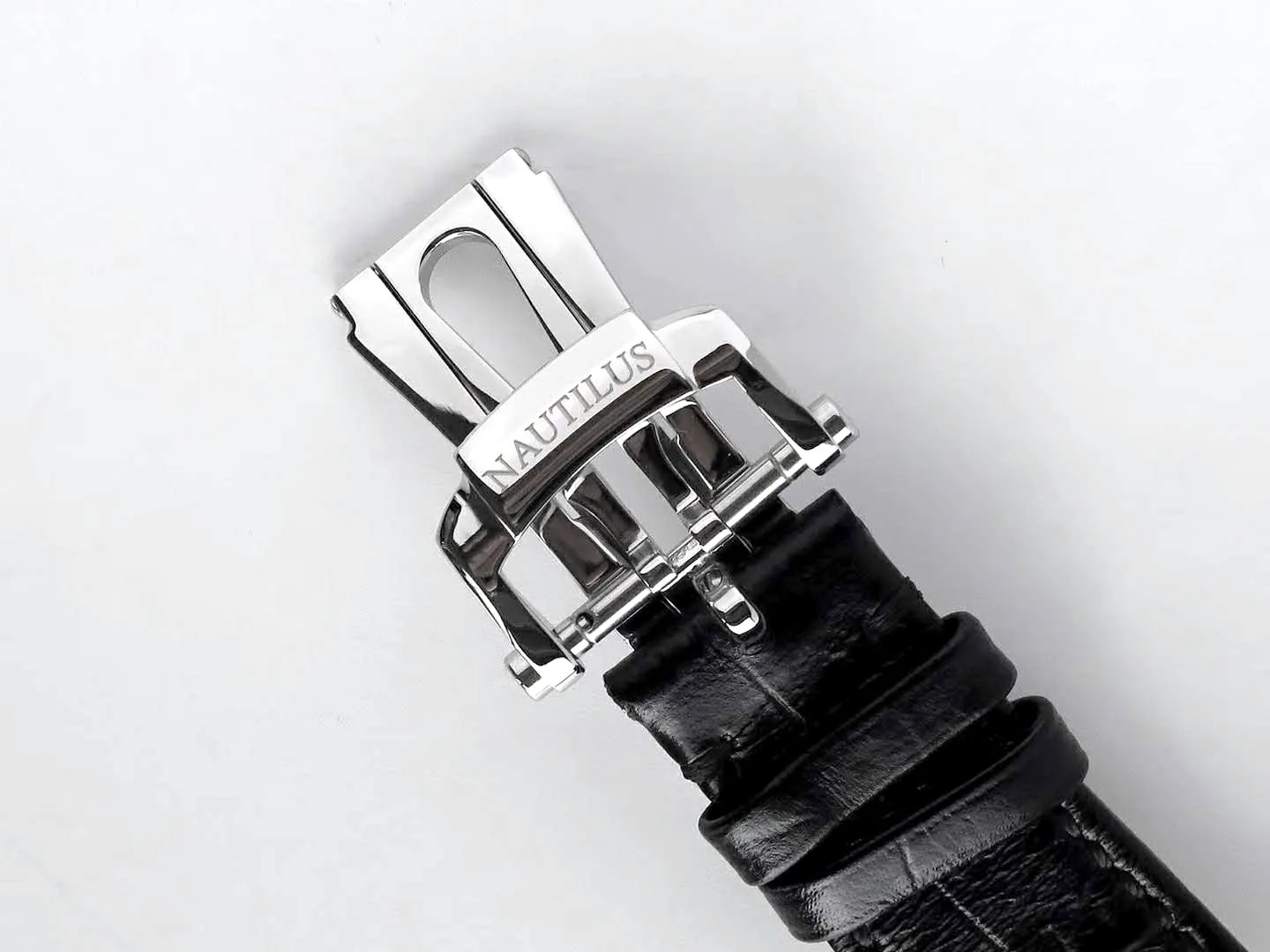 Nautilus Jumbo 5711 cadran bleu en acier avec bracelet en cuir noir – Image 7