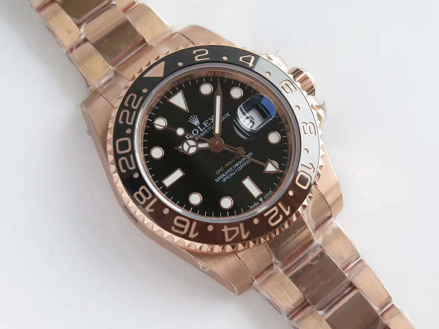 GMT Master II 126715 CHNR Clean Facctory “Rootbeer” in Rose Gold - Image 4