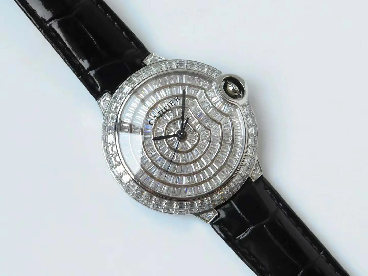 Ballon Bleu de Cartier 42mm quadrante pavé di diamanti in acciaio - immagine 4