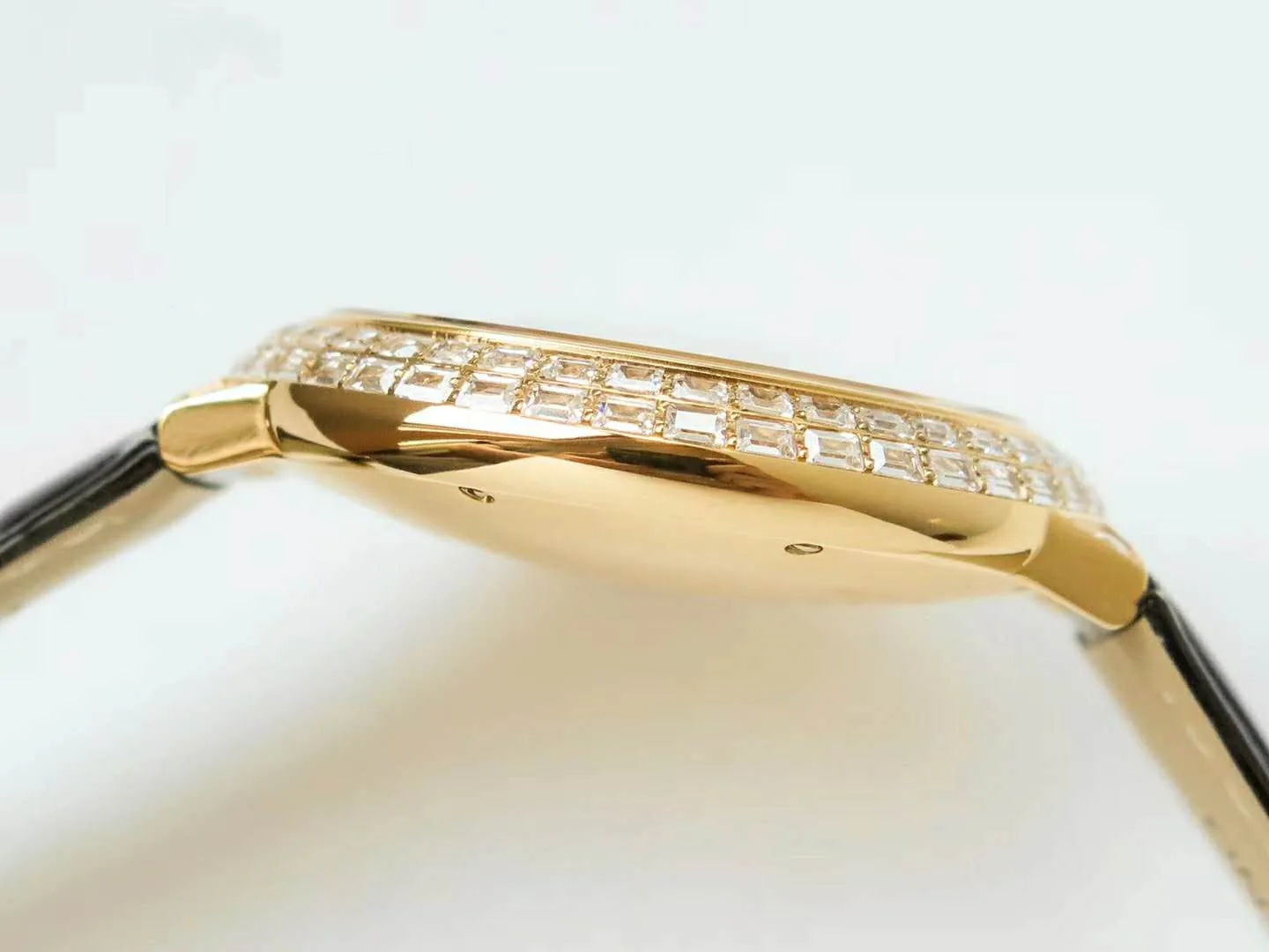 Ballon Bleu de Cartier 42mm Diamond Paved Dial in Yellow Gold - Image 7