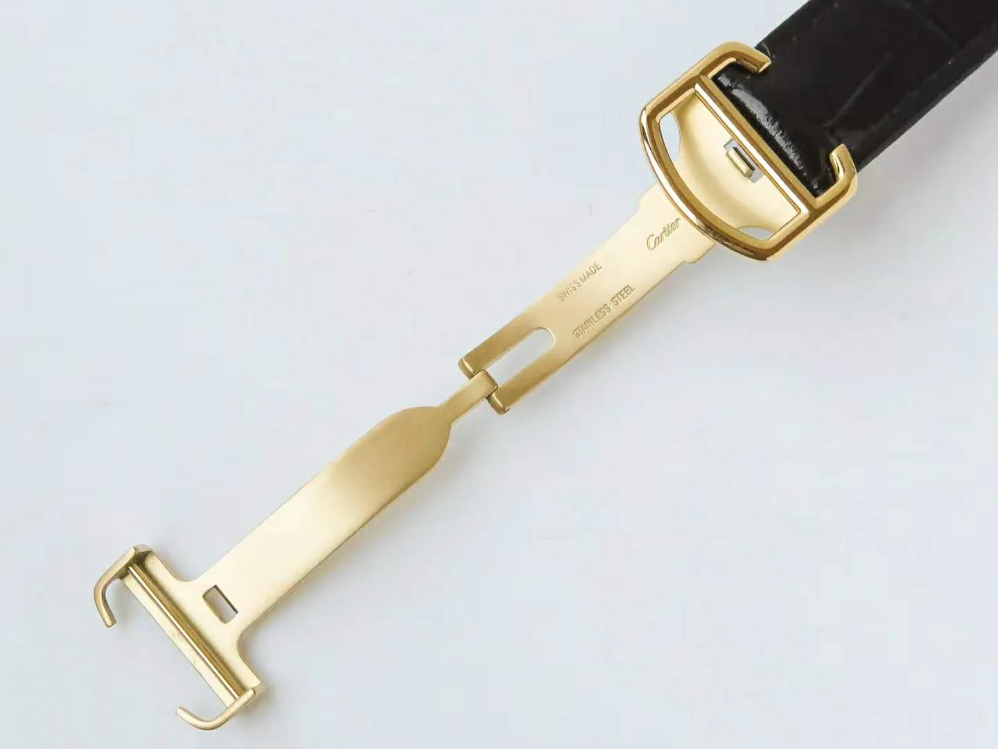 Ballon Bleu de Cartier 42mm Diamond Paved Dial in Yellow Gold - Image 4