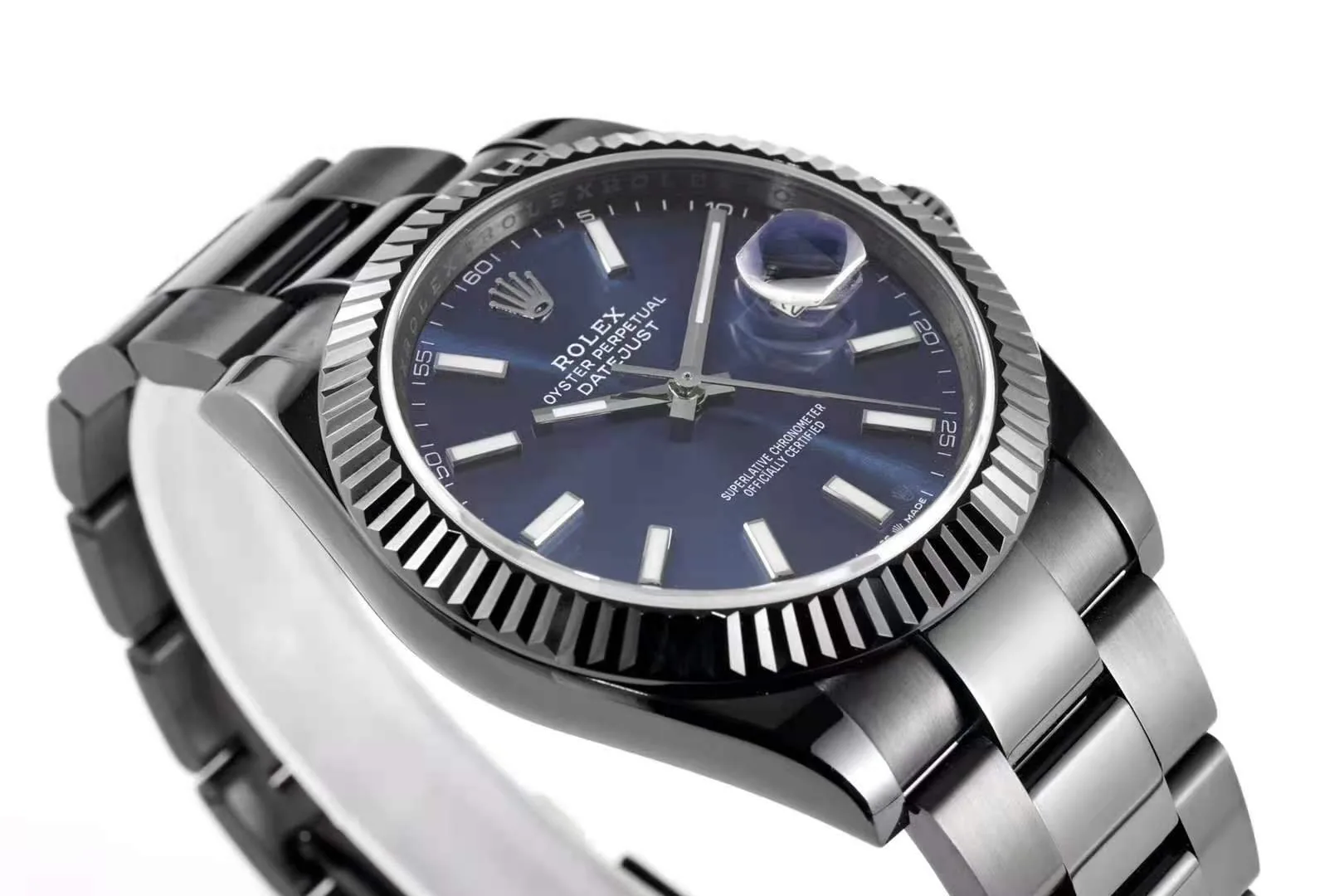 Datejust 41 cadran bleu index bâtons en PVD noir – Image 4