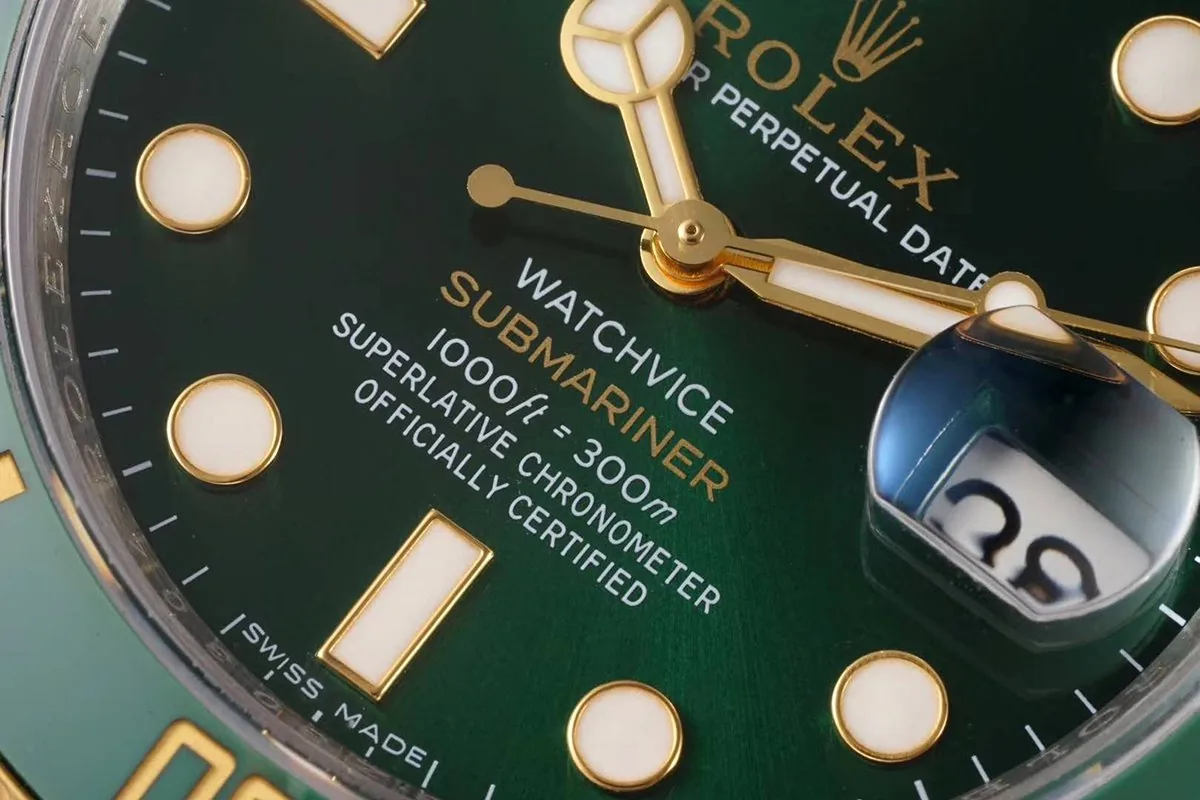 Submariner 116613LV ‘Watchvice Edition’ Hulk en or jaune et acier – Image 5
