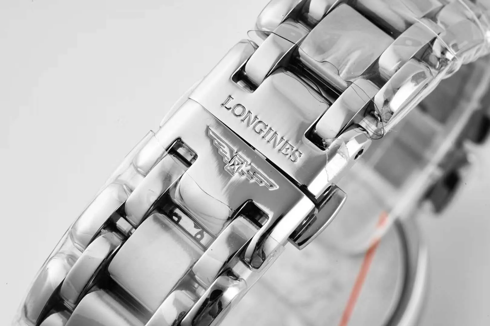 Primaluna quadrante MOP bianco con indici con diamanti e lunetta con diamanti - immagine 7