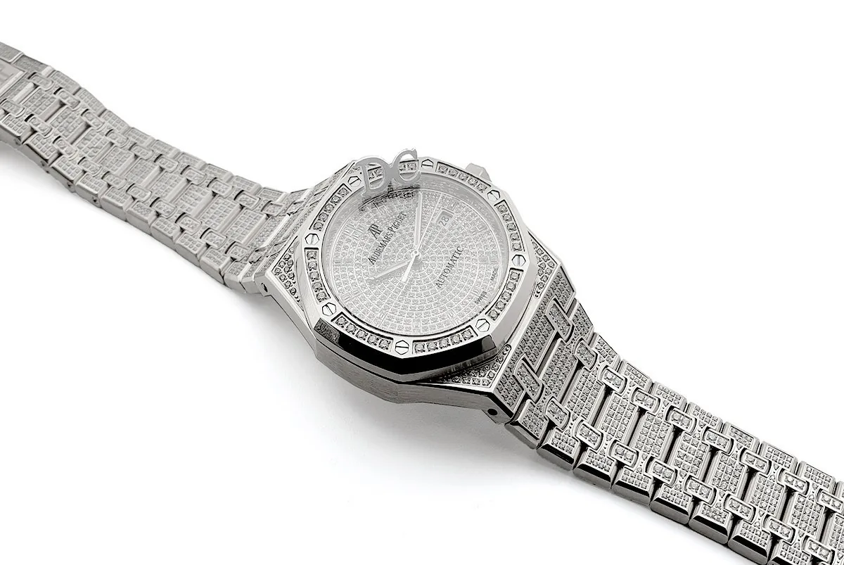 Royal Oak 41mm 15402 interamente pavé di diamanti in oro bianco su bracciale - immagine 2