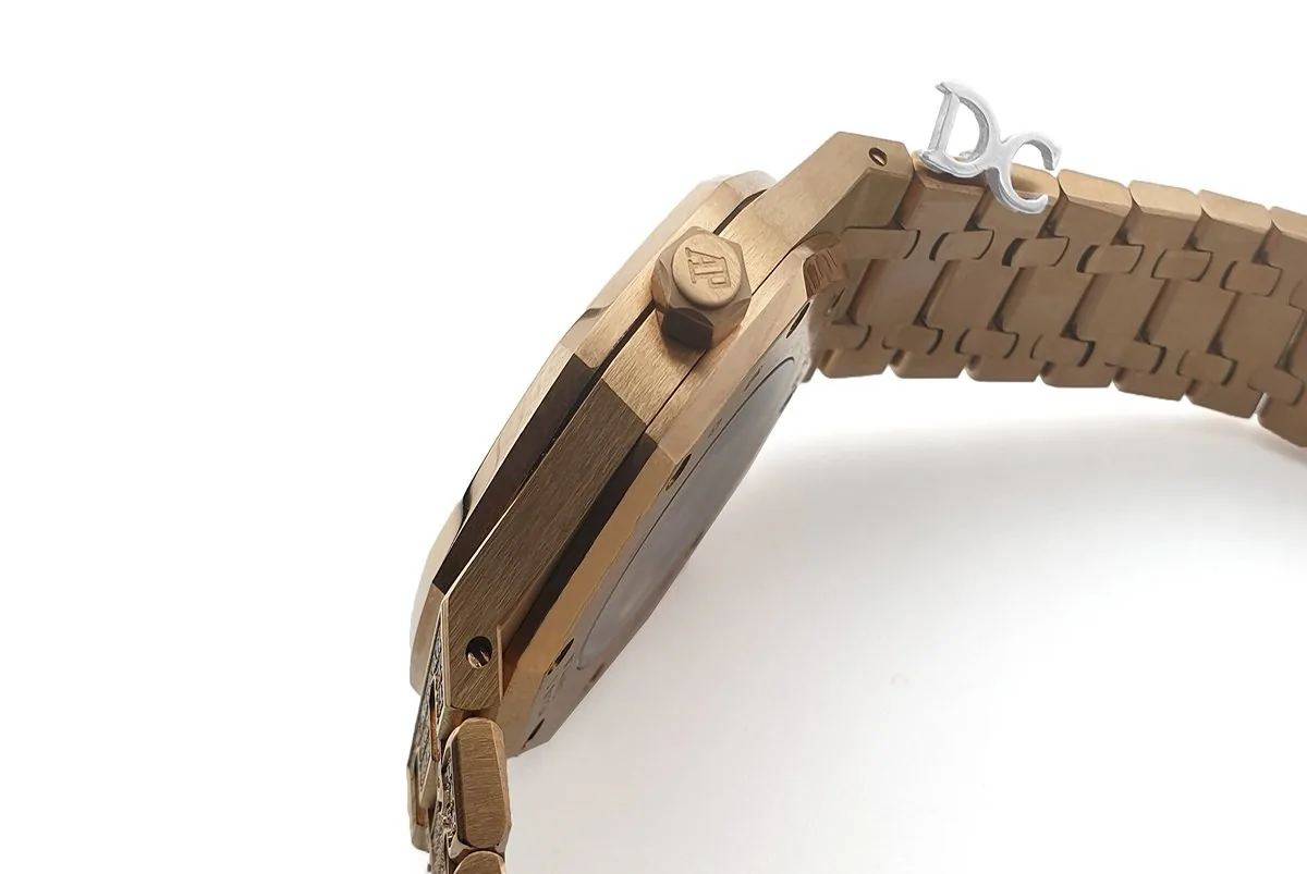 Royal Oak 41mm 15402OR Full Diamond Paved In Pink Gold on Bracelet - Image 9