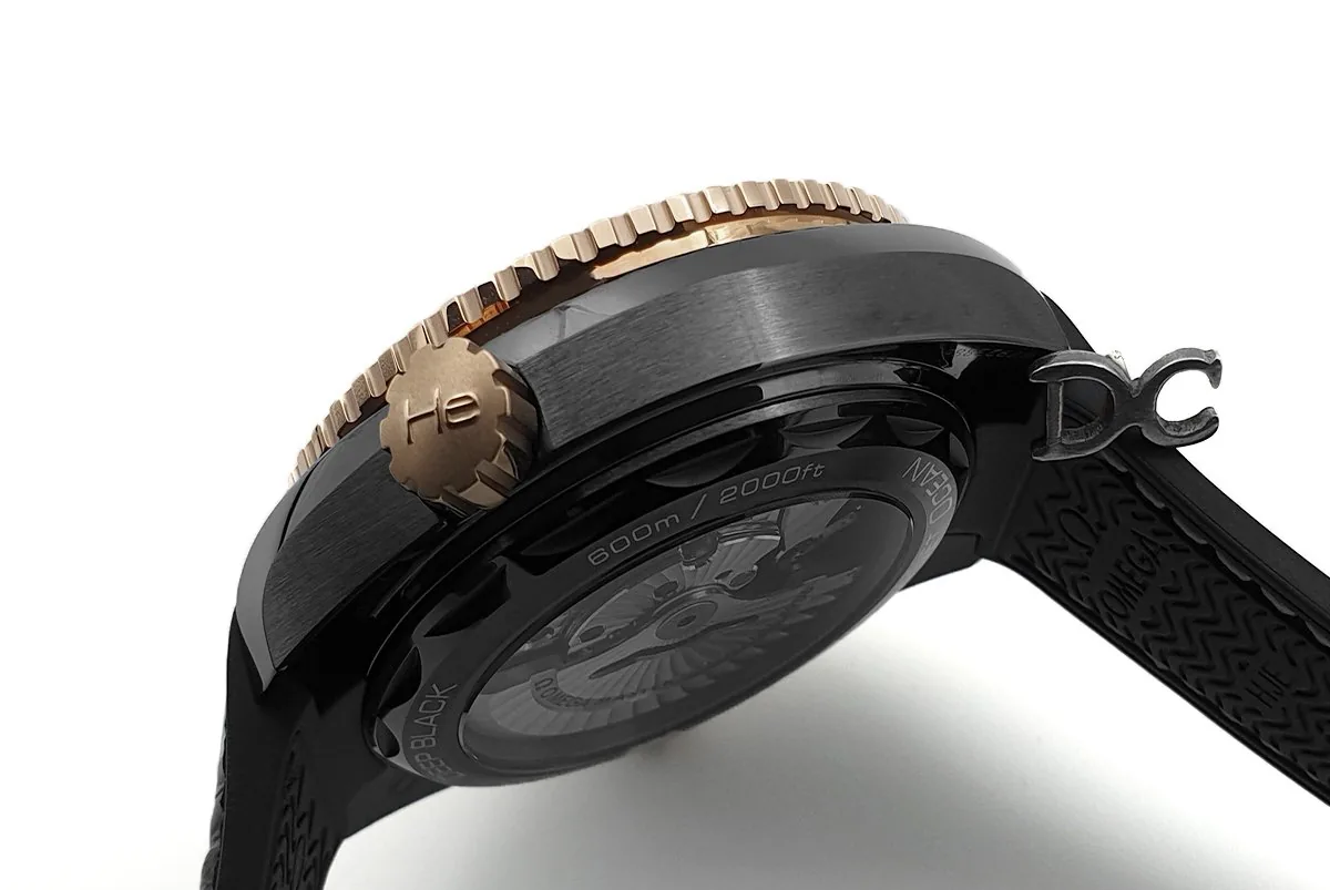 Seamaster Planet Ocean GMT “Deep Black” Gold Ceramic - Image 9