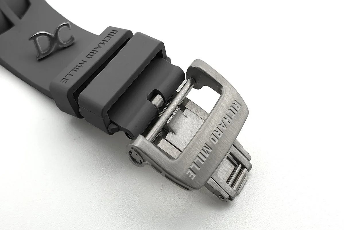 RM 011 Saint Tropez Polo Club White ATZ Ceramic and Titanium on Grey Rubber Strap - Image 6