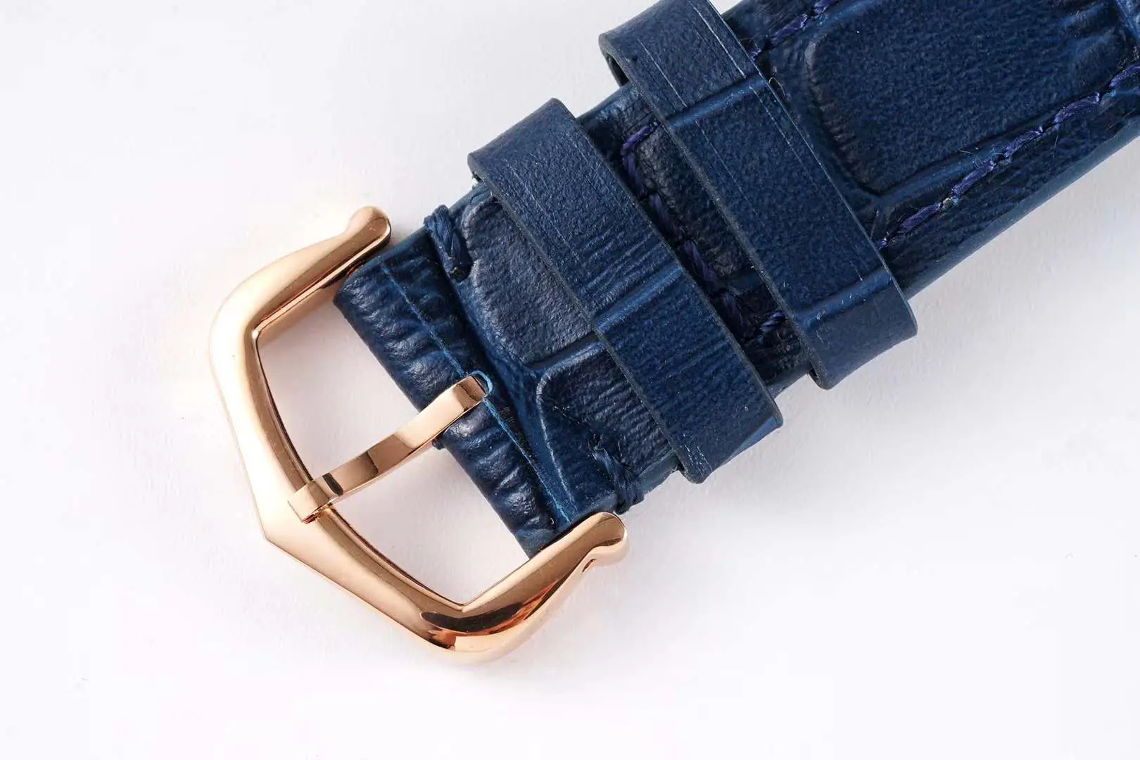 Santos-Dumont weißes Zifferblatt in Roségold am blauen Lederarmband – Bild 6