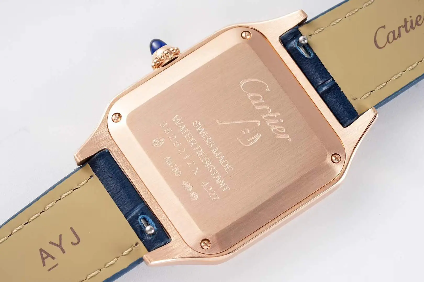 Santos-Dumont weißes Zifferblatt in Roségold am blauen Lederarmband – Bild 7