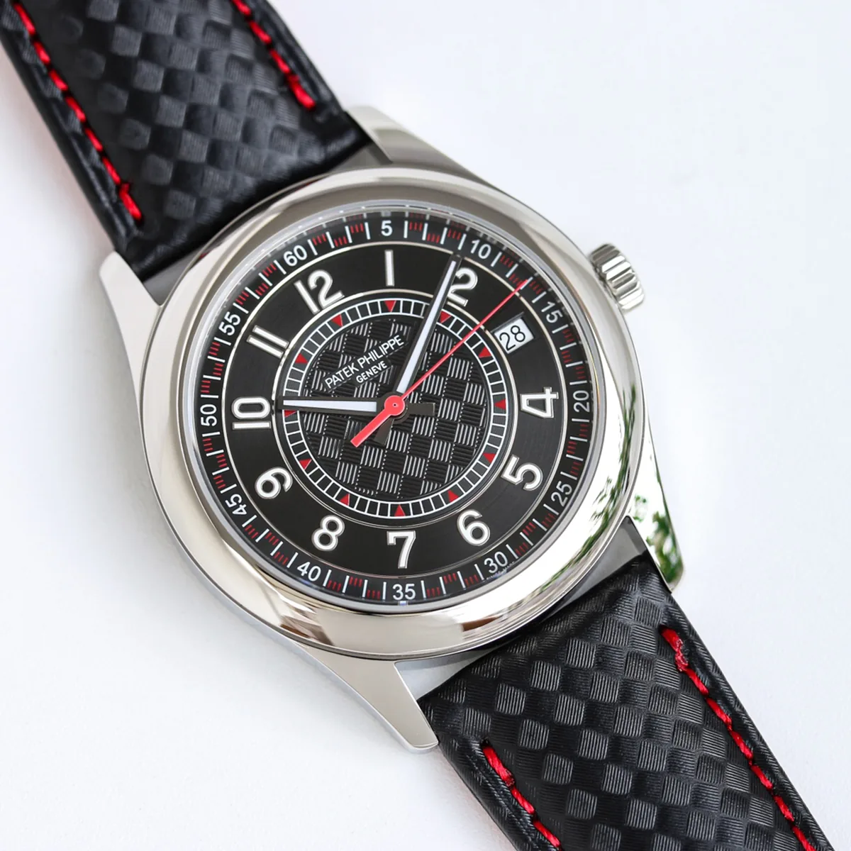 Calatrava 6007G-001 cadran noir rouge en or blanc – Image 3