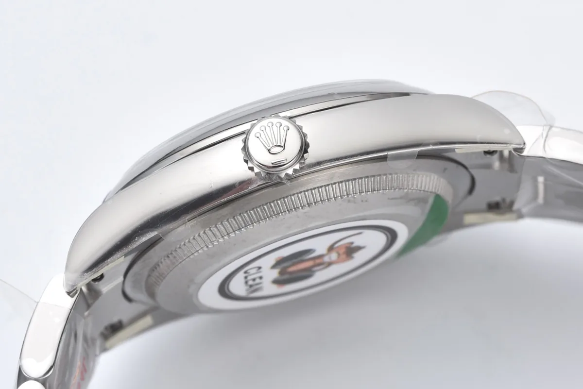 Oyster Perpetual 36mm cadran vert 126000 – Image 7
