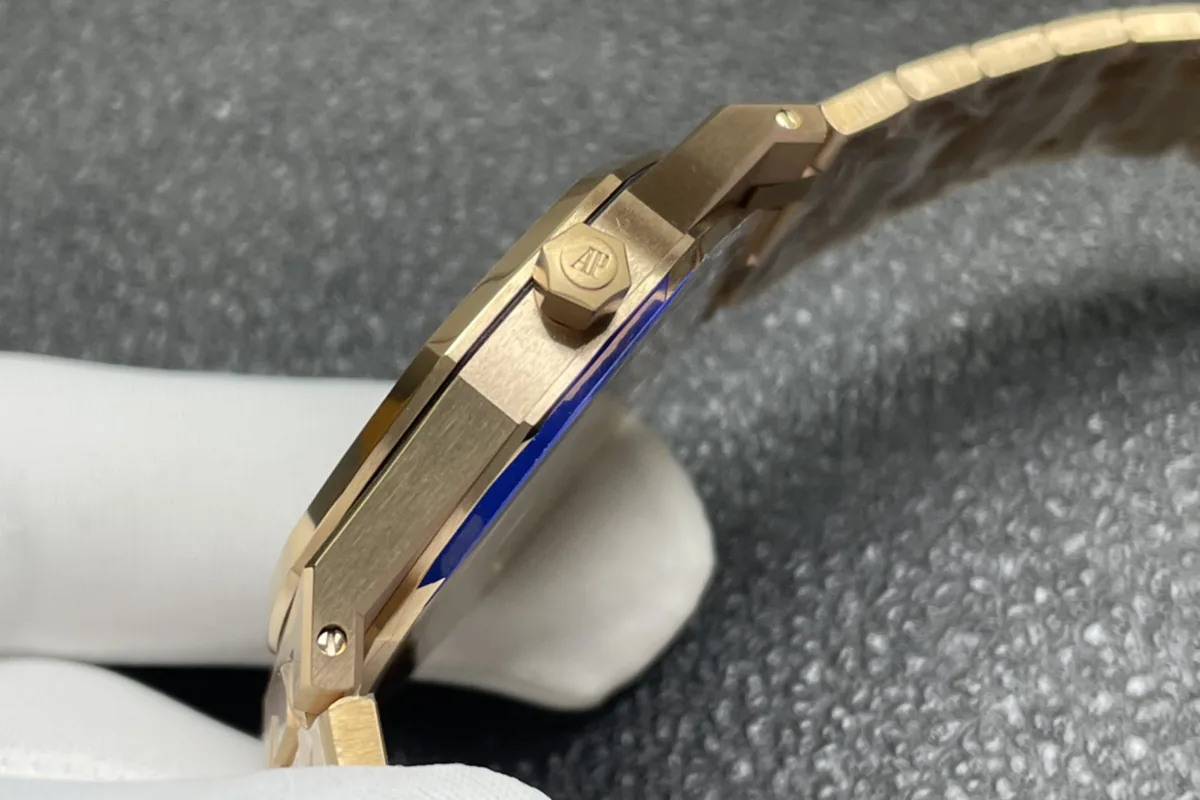 Royal Oak 16202OR 39mm Grey Dial in Rose Gold - Image 5