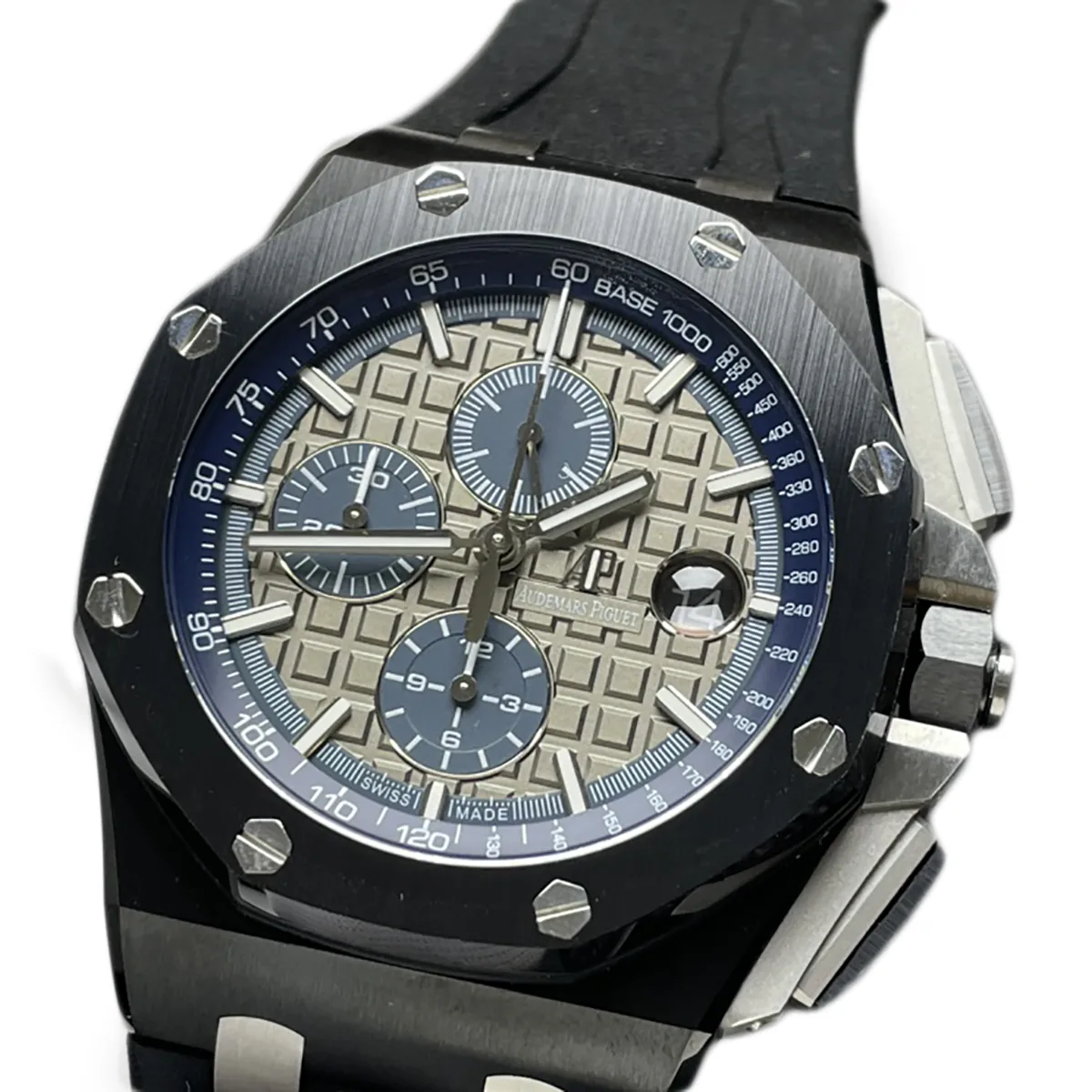 Royal Oak Offshore Novelty 43mm Grey Dial Ref. 26405CG - Image 2