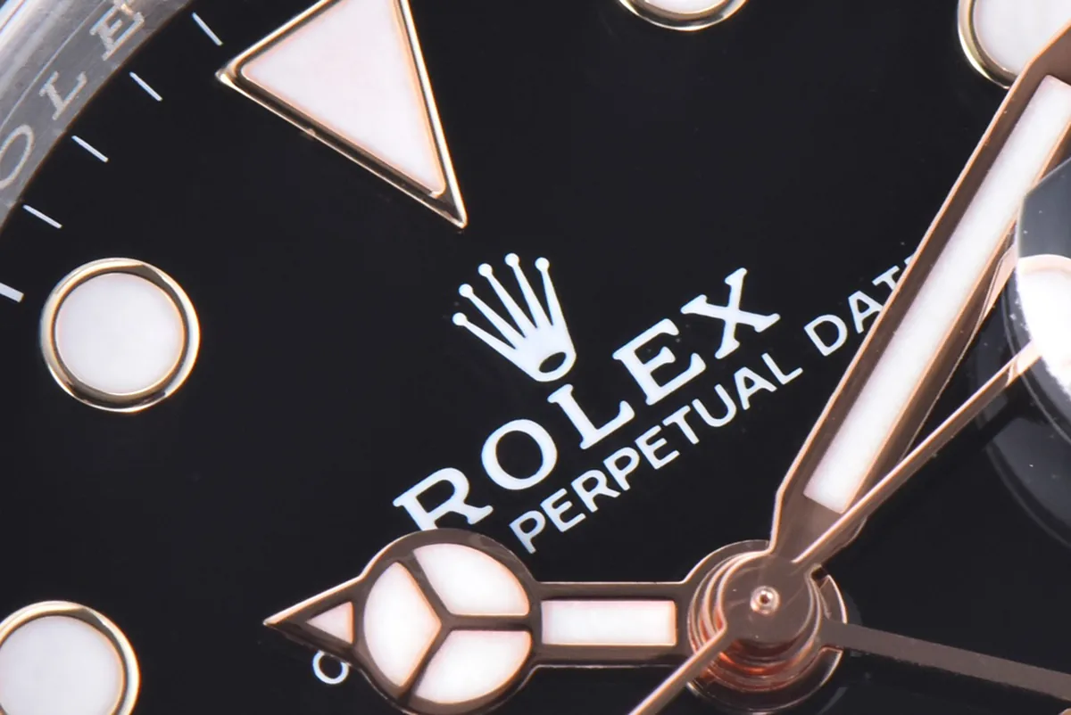 GMT Master II 126715 CHNR Clean Factory „Rootbeer“ in Roségold und Stahl – Bild 11