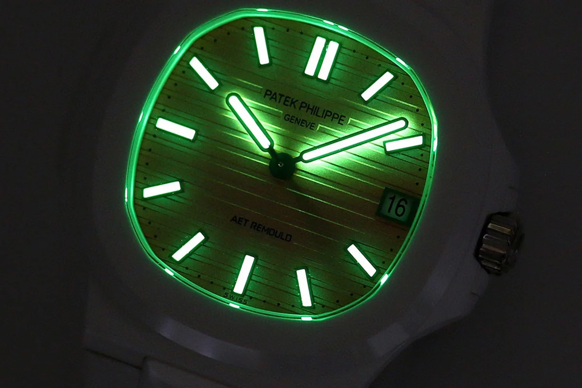 AET Nautilus 5711 Spiaggia Rosa White Ceramic