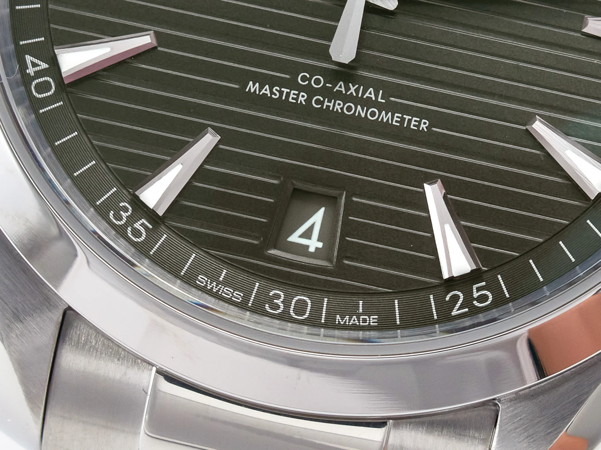 Aqua Terra 150m 41mm VSF 1:1 Best Edition Green Dial on SS Bracelet A8900 Super Clone