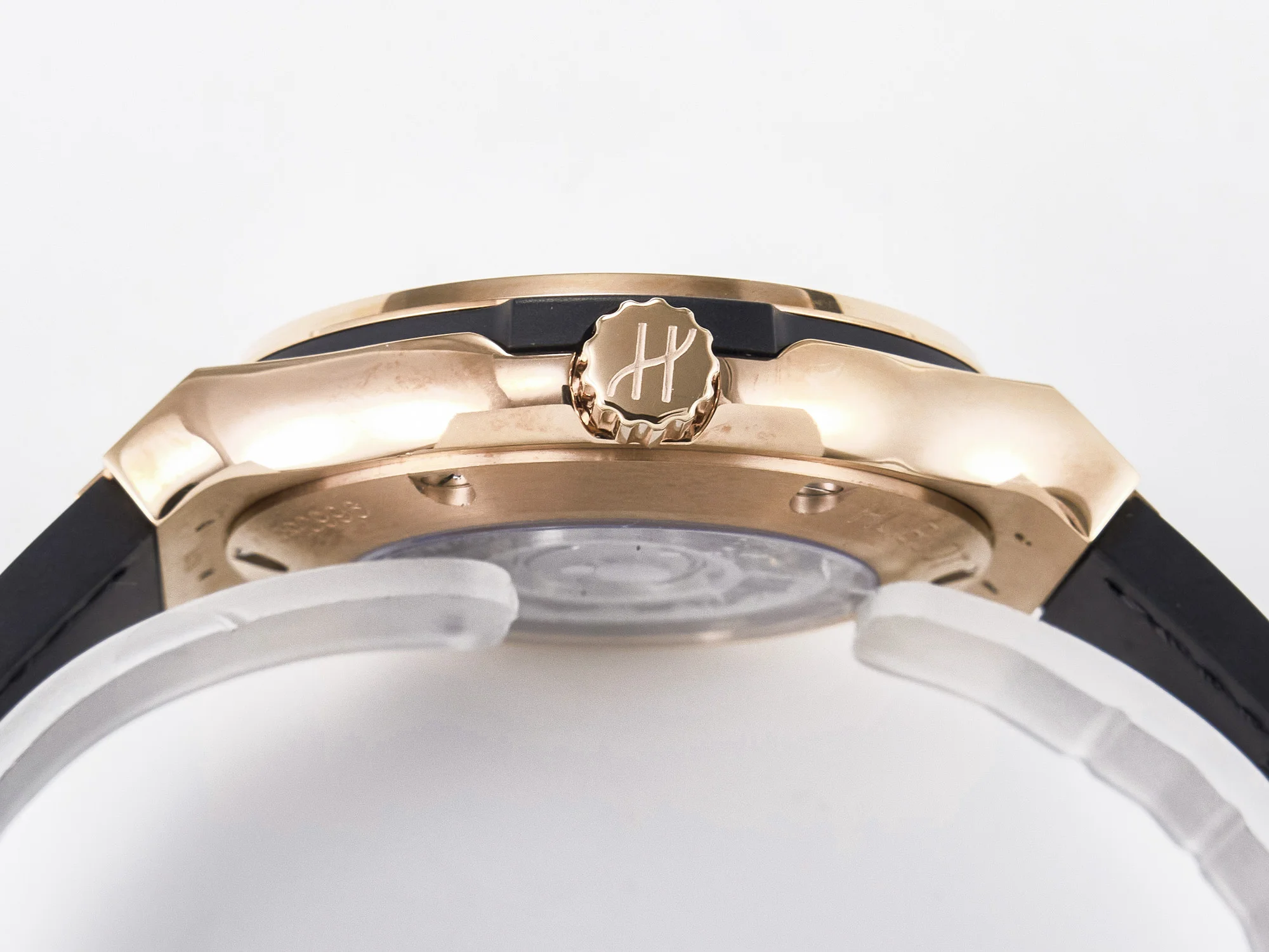 Classic Fusion 38mm RG JJF 1:1 Best Edition White Dial on Black Gummy Leather Strap