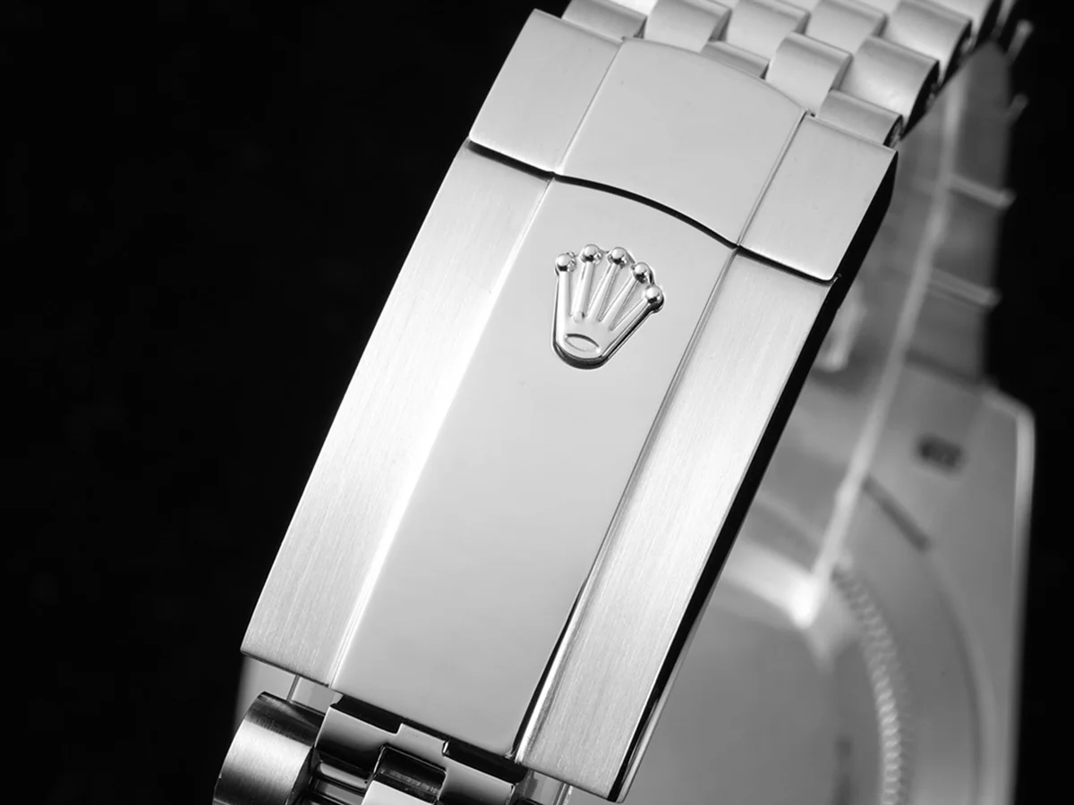 Datejust 41 126300 Pink Dial with Arabic Numerals in Steel