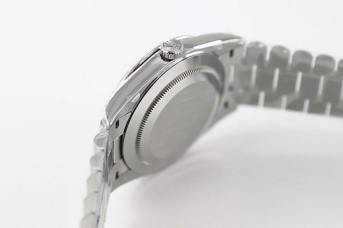 Day-Date 40 228236 Blue Dial with Diamond Markers in Platinum