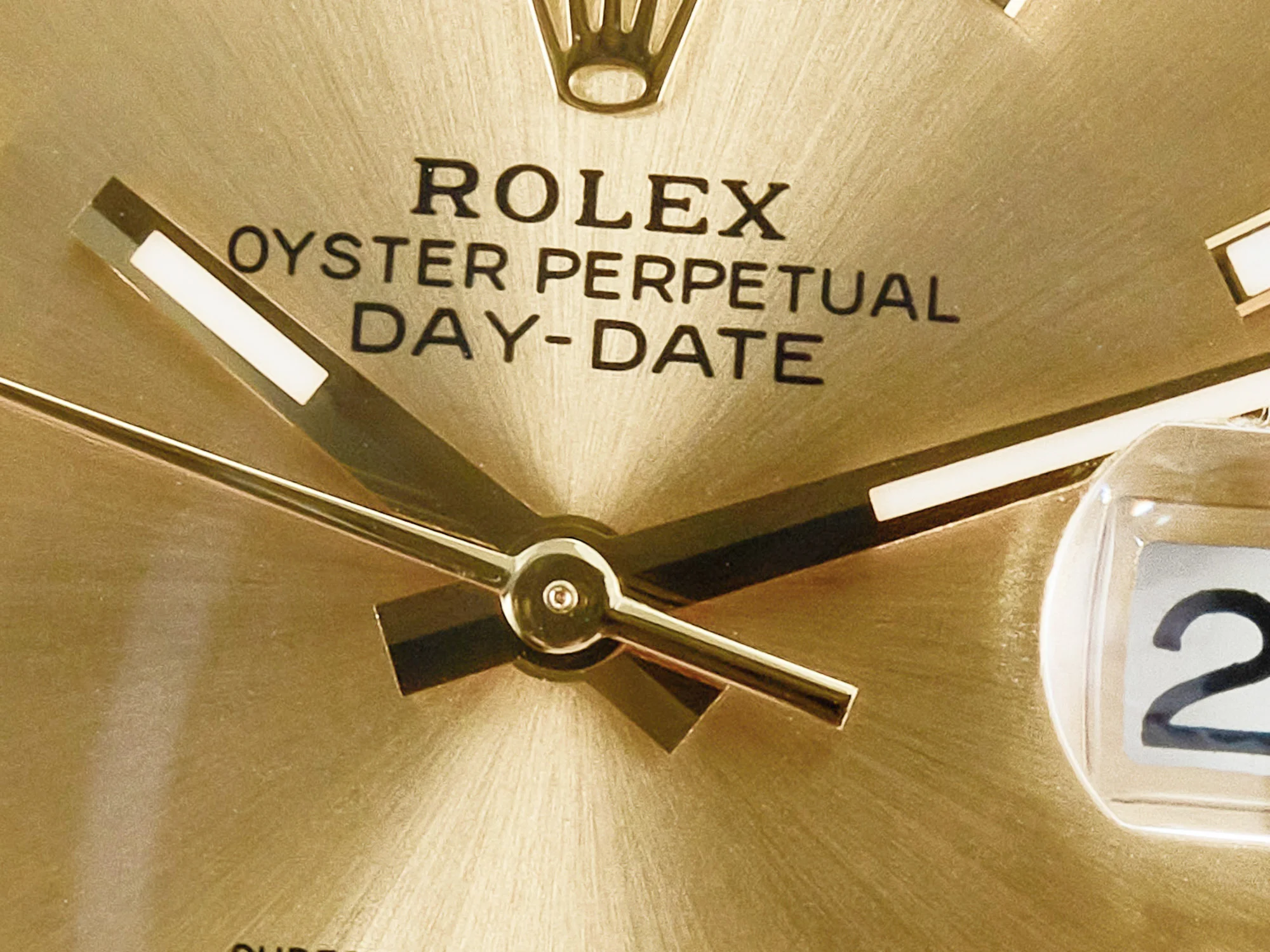 Day Date 40 228238 ARF 904L Steel Gold Stick Dial on President Bracelet VR3255