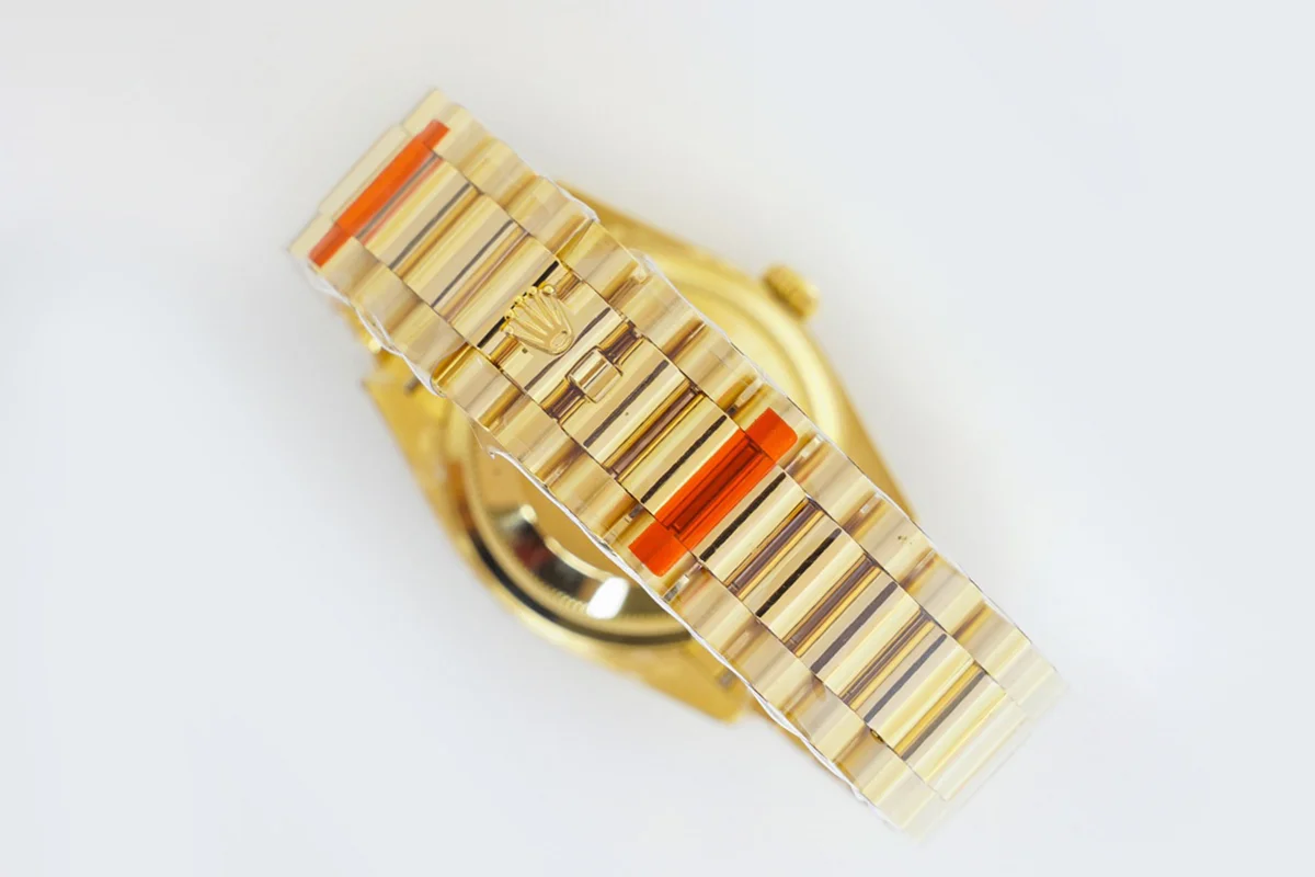 Daydate 36 128238 Green Dial with Diamond Markers in Yellow Gold