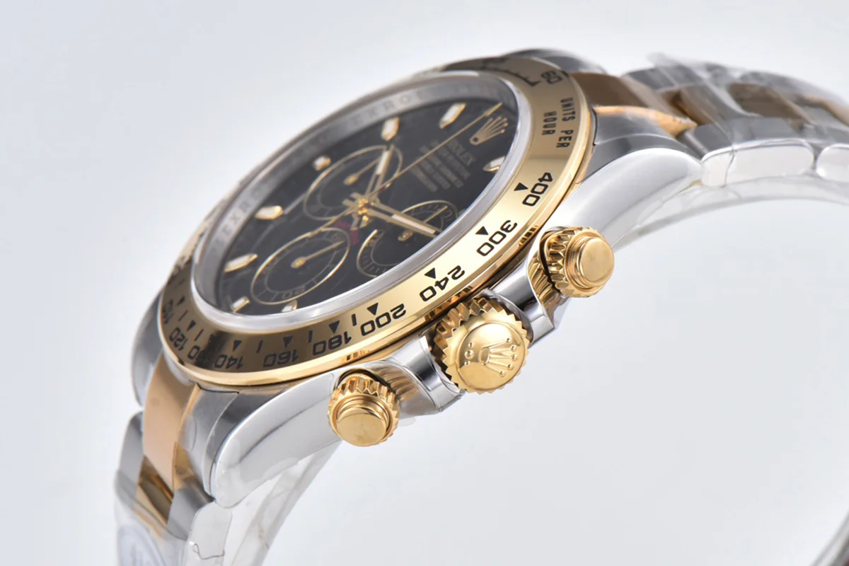 Daytona 116503LN Black Dial in Steel/Yellow Gold