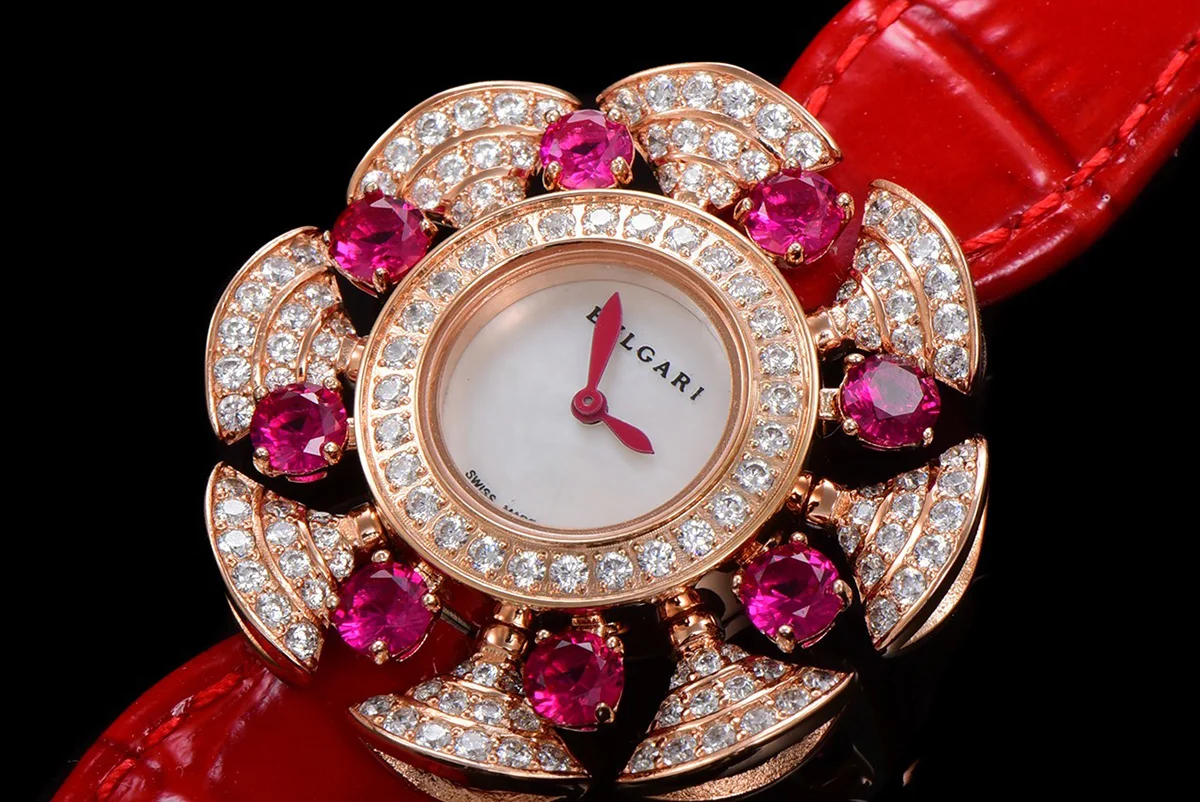 Diva’s Dream Jewellery Watch Diamond Paved Dial in Rose Gold on Green Leather Strap