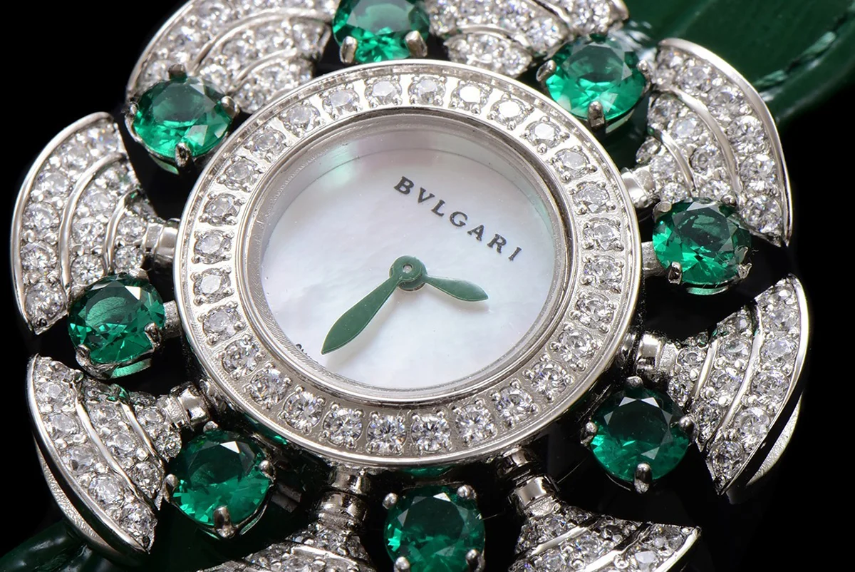 Diva’s Dream Jewellery Watch Diamond Paved Dial in White Gold on Green Leather Strap