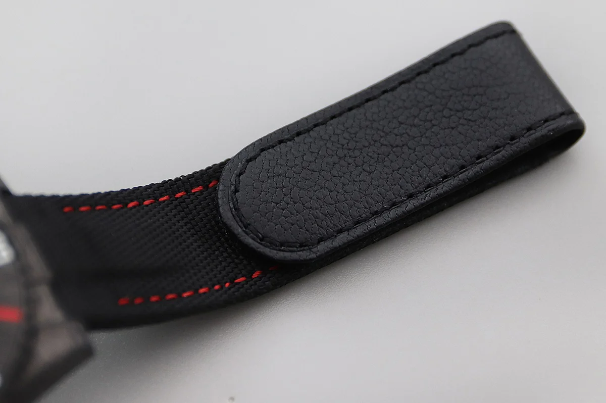 DIW Submariner Carbon Red