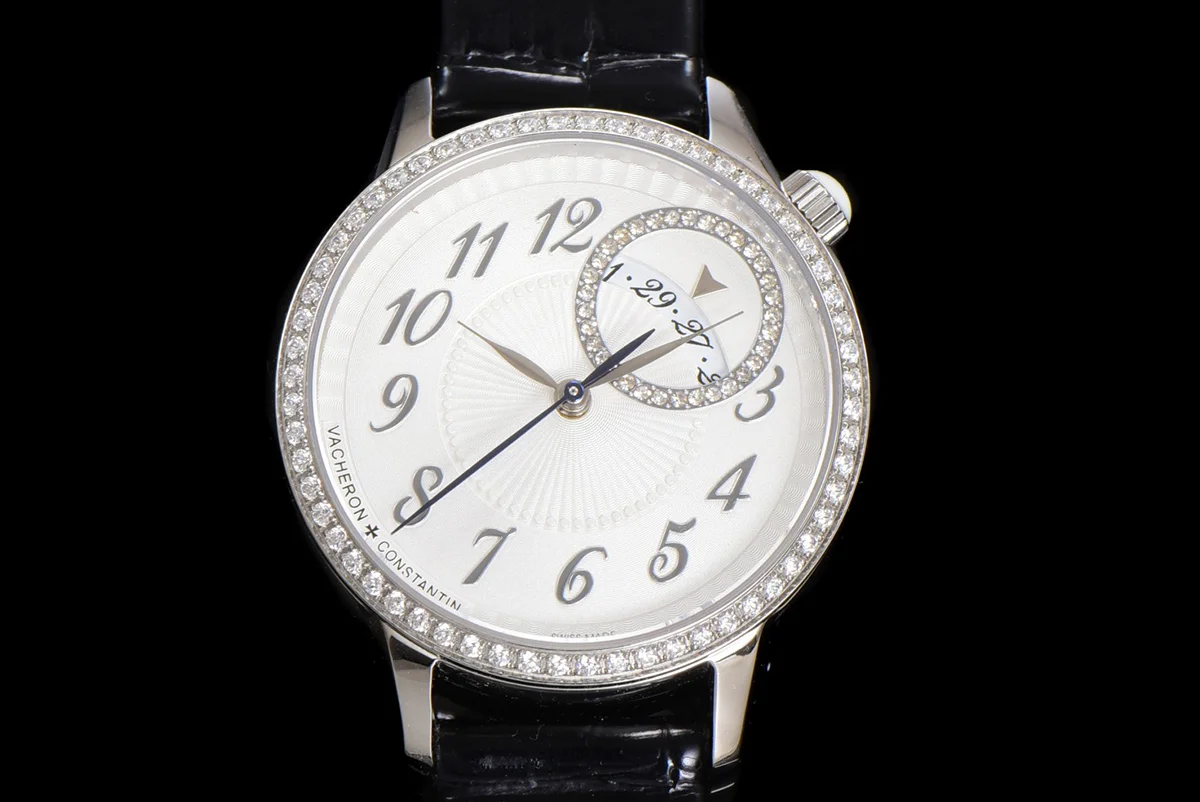 Egerie Muse White Dial in Steel