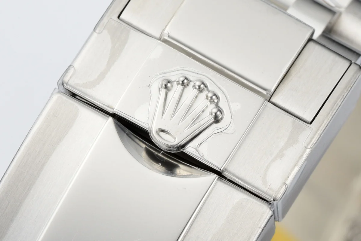 GMT Master II 126710GRNR on Jubilee Bracelet