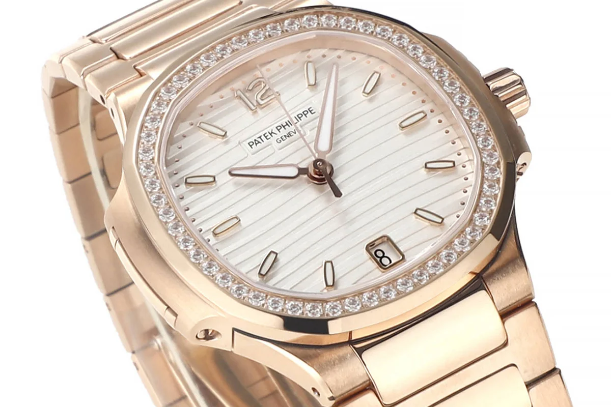 Nautilus 7118/1200R-001 White Dial