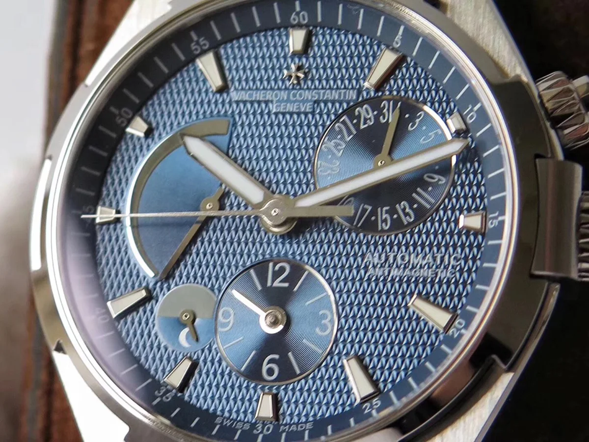 Overseas Dual Time Blue Dial in Steel