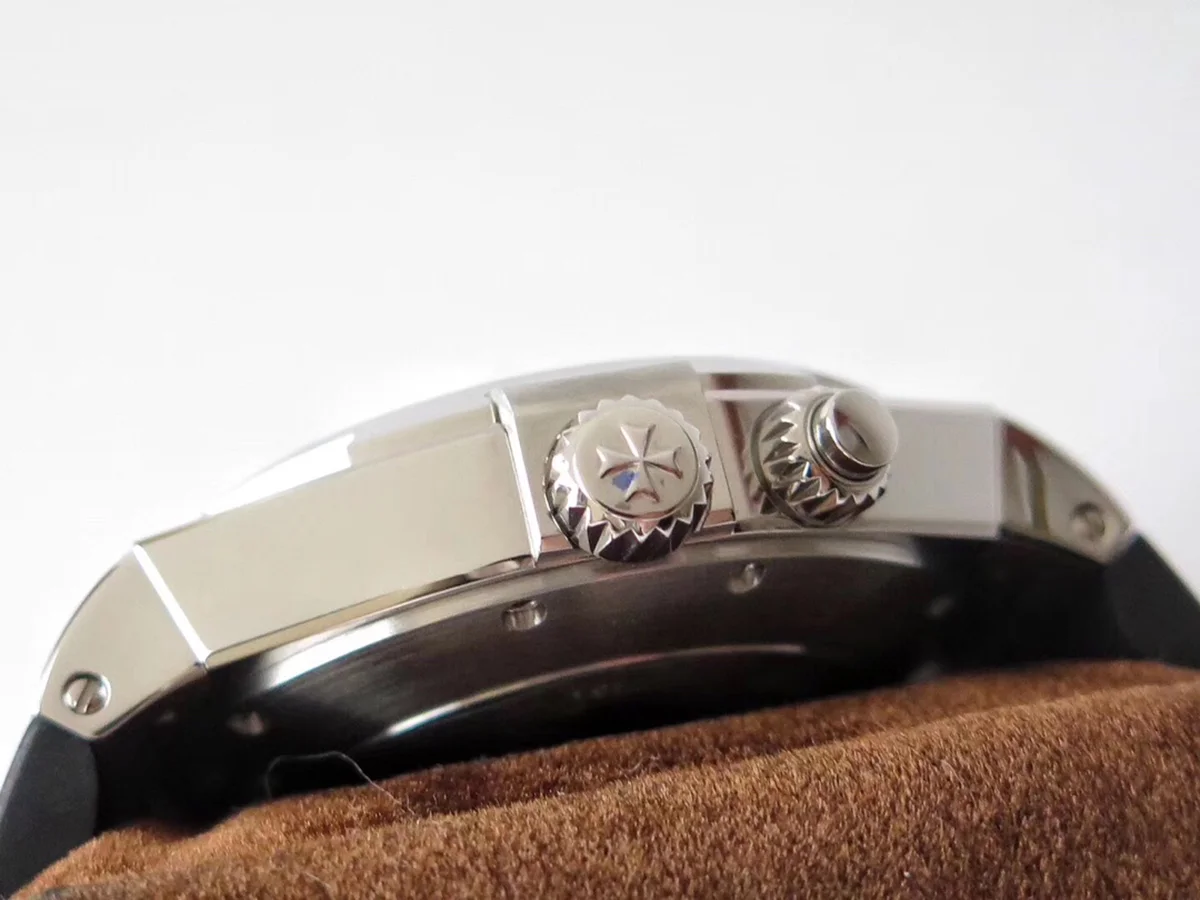 Overseas Dual Time White Dial in Steel on Rubber Strap