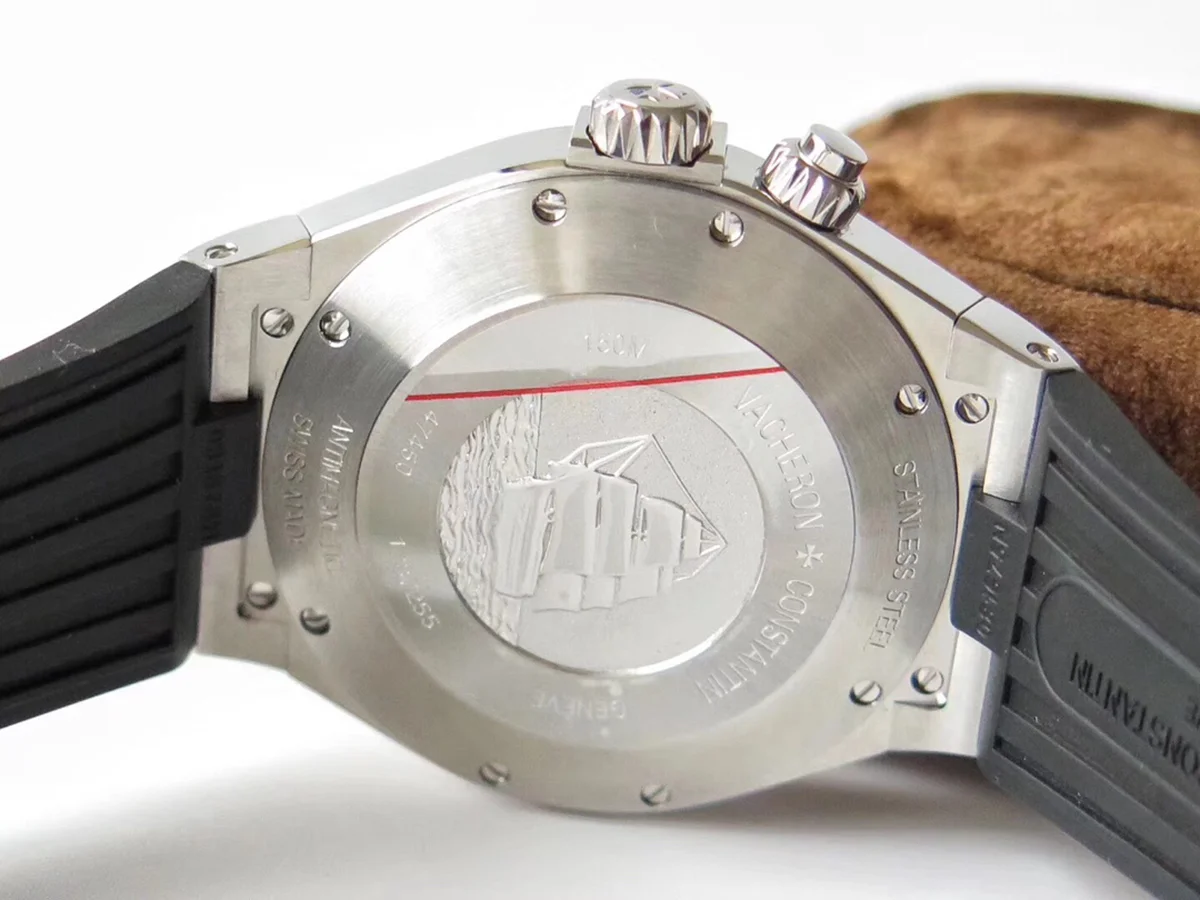 Overseas Dual Time White Dial in Steel on Rubber Strap