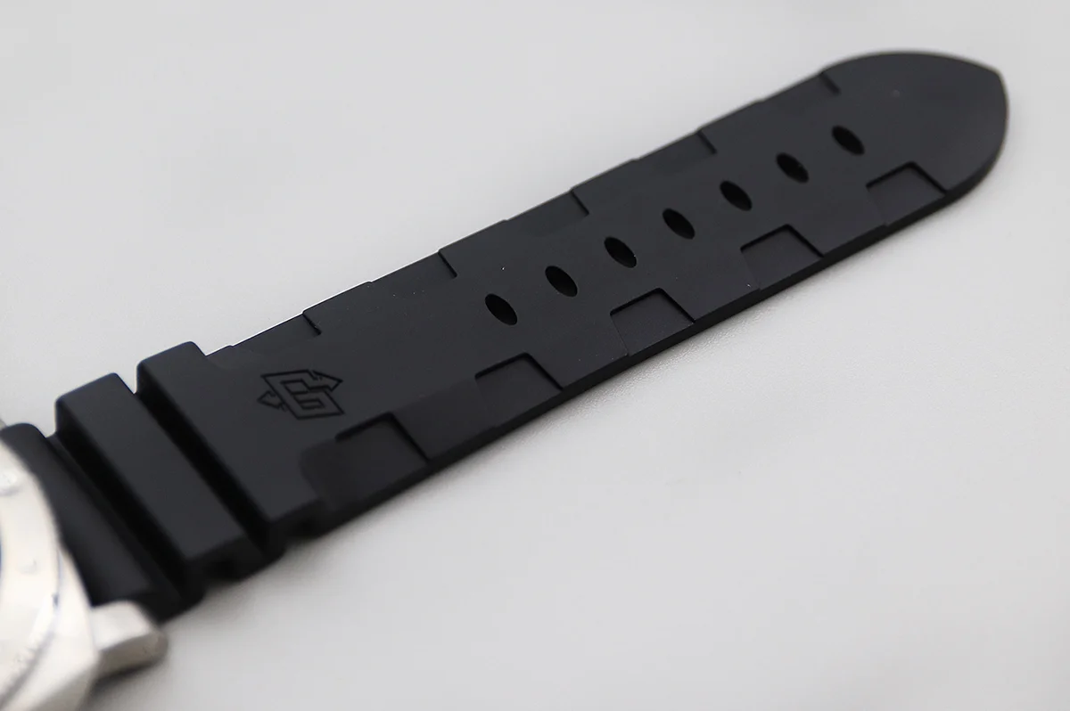 PAM1229 Submersible QuarantaQuattro 44mm