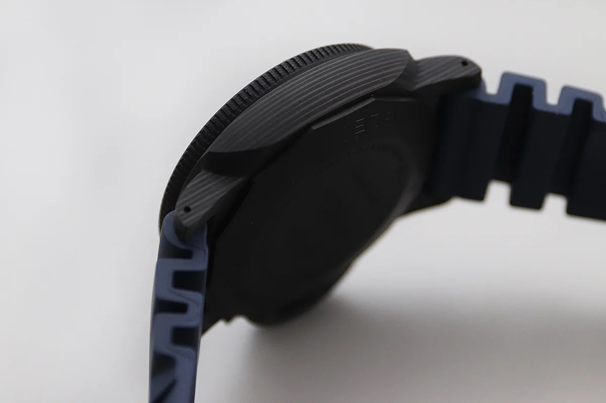 PAM1232 Submersible QuarantaQuattro Carbotech™ Blu Abisso 44mm