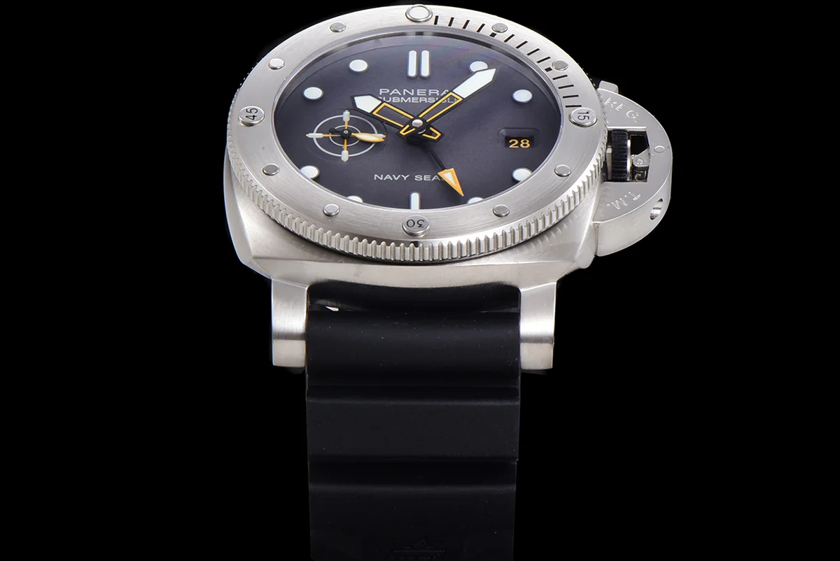 PAM1323 Submersible GMT Navy Seals 44mm